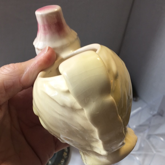 Vintage Shawnee creamer chick with hat - Picture 7 of 11